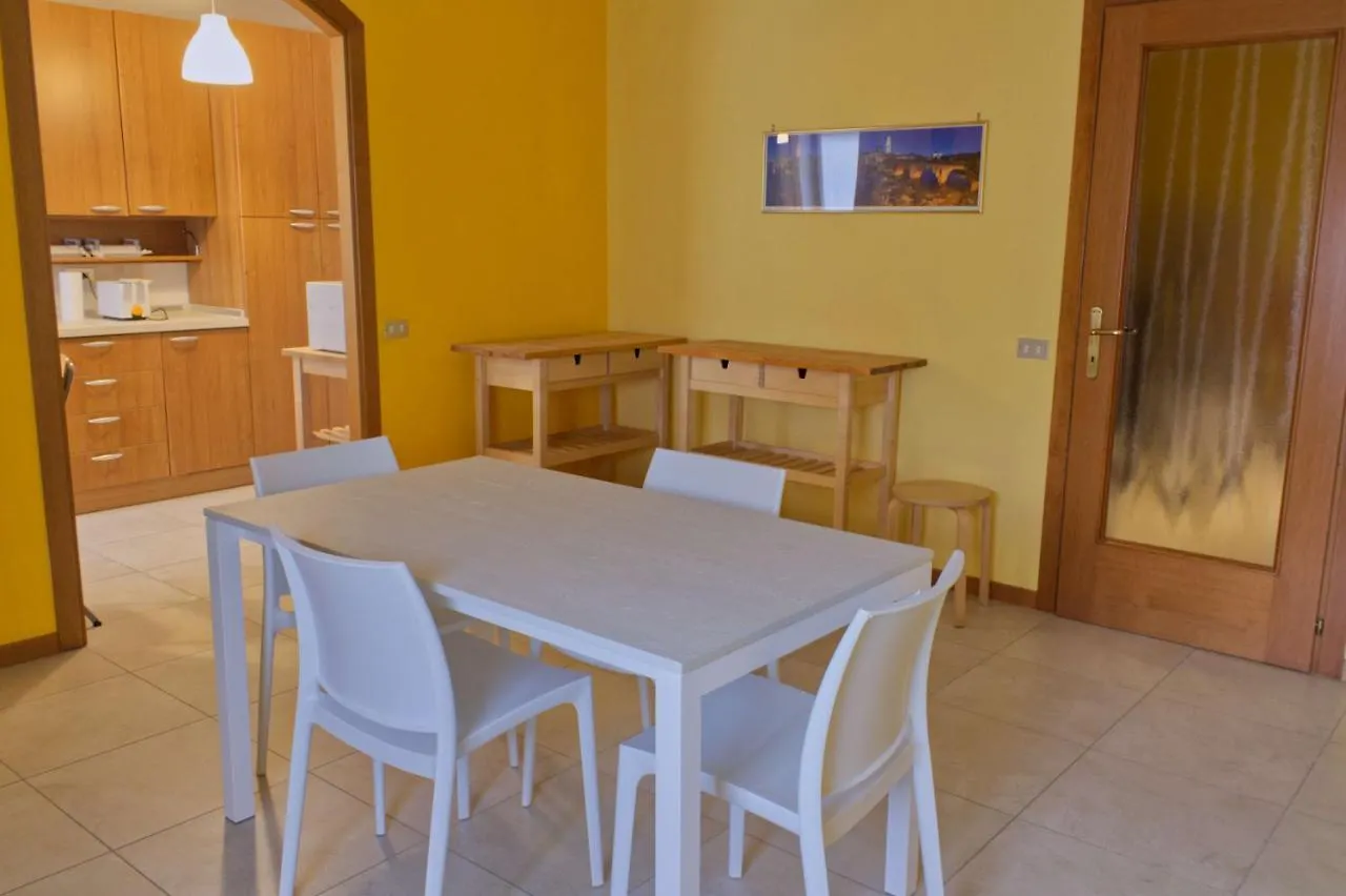 B&B Casa A Colori Verona Italien